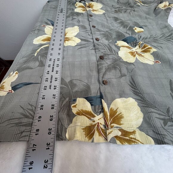 Tommy Bahama Mens Hawaiian Floral Silk Shirt Gray/Yellow Size XL Short Sleeve - Picture 6 of 7